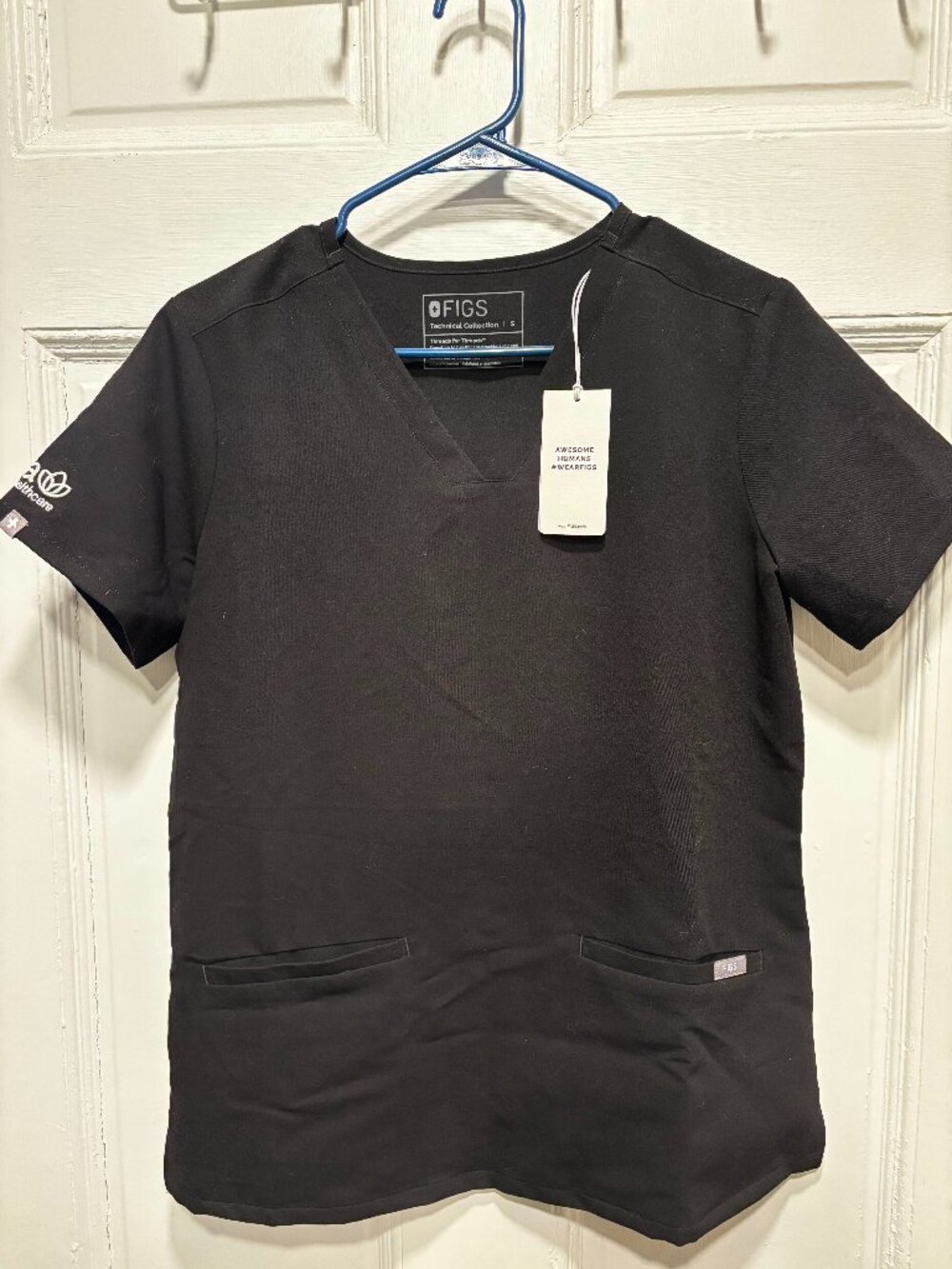 Figs Scrubs Top Women's Small - Brand New